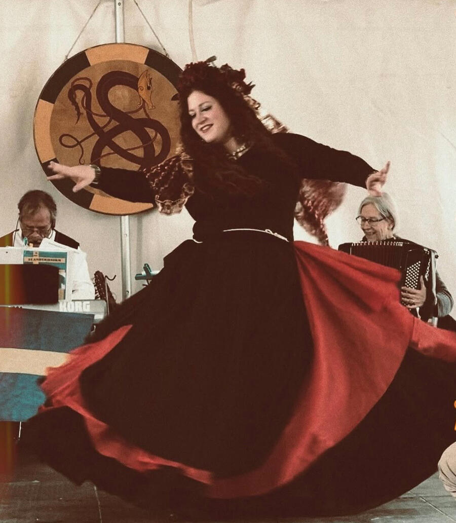 click to see Ginnie Fae performing for Viking Experience Festival